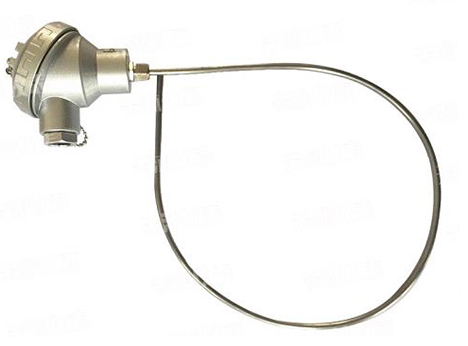 哪些因素会影响铠装热电阻的测量精度？